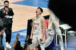 星空体育-CBA季后赛赛前走向成谜；皇家马德里遗憾出局；底气十足；训练强度明显提升的简单介绍-星空体育