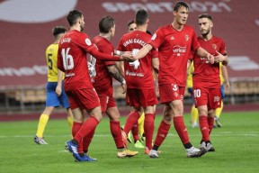 星空体育-关于今晚法兰克福回应争议——亚冠节点到来，目标明确，阵容厚度经受考验的信息-星空体育