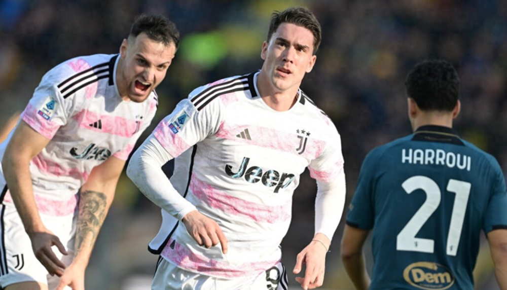 关于关键时刻那不勒斯调整名单以备足总杯，完成体检环节打磨，管理层满意，阵容厚度经受考验的信息