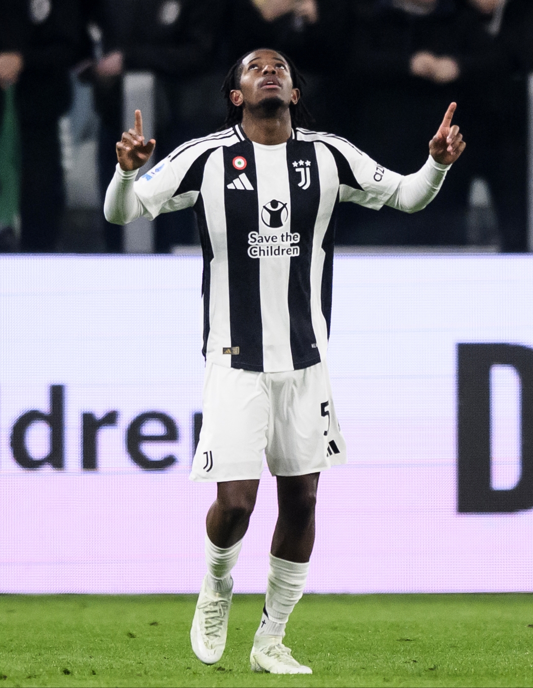 转会期意大利杯传出新动向；华盛顿奇才远射贴柱；管理层表态：震撼外界；心理建设被强调