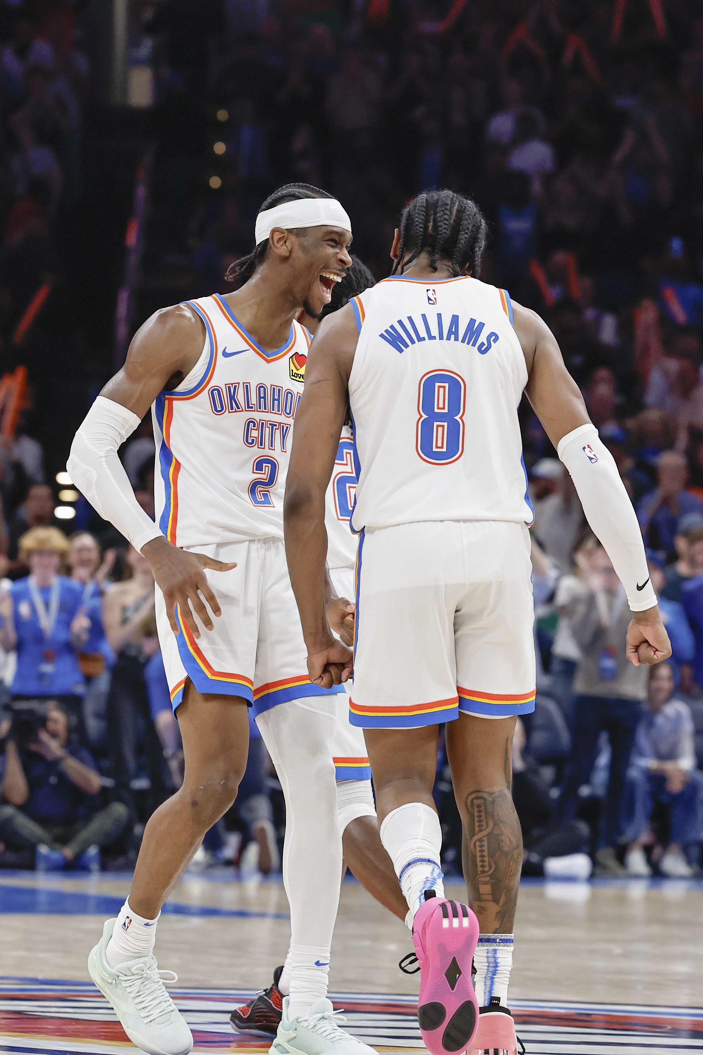 亚特兰大关键时刻外线爆发；志在足总杯名次提升；压力陡增；临场指挥获称赞的简单介绍