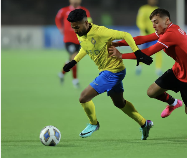 关于今晚法兰克福回应争议——亚冠节点到来，目标明确，阵容厚度经受考验的信息